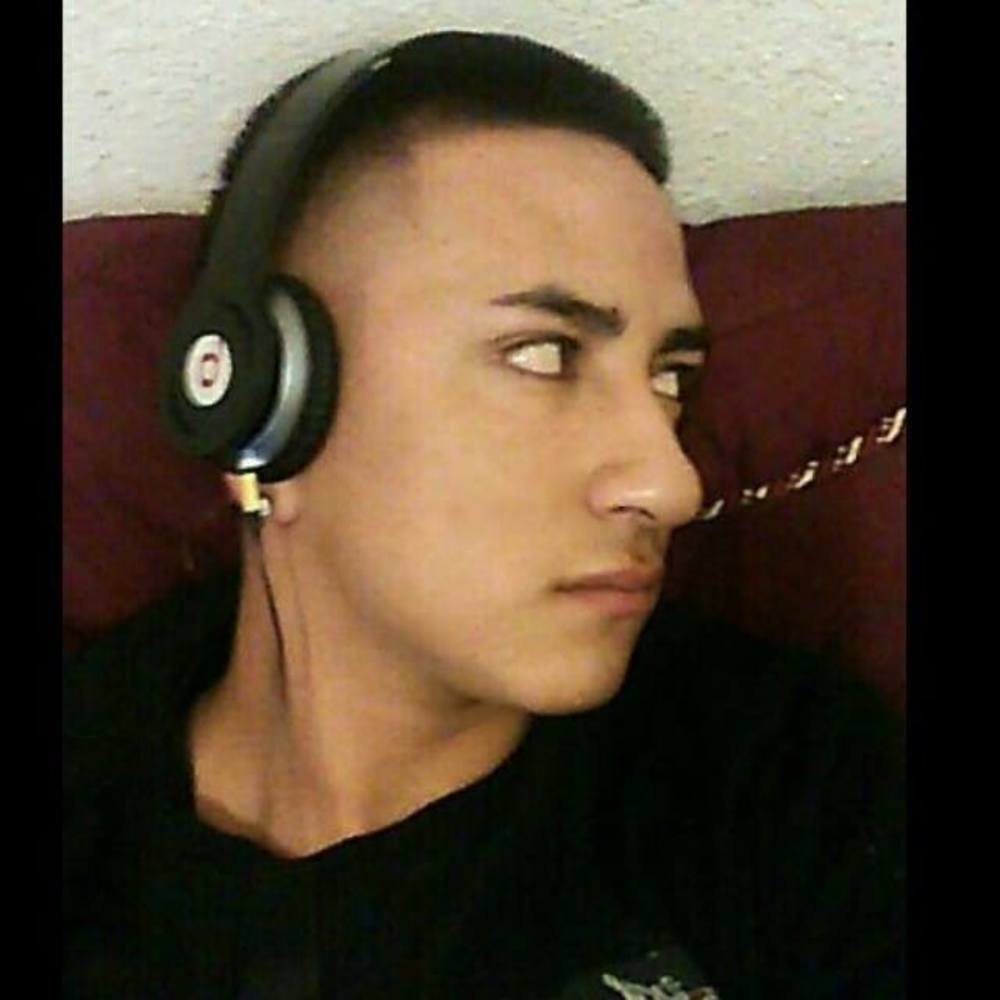 Meet your Posher, Juan